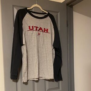 Gray and Black Raglan Shirt Size XL Long Sleeve